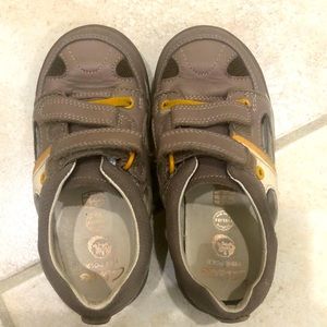 Clarks kids sandals